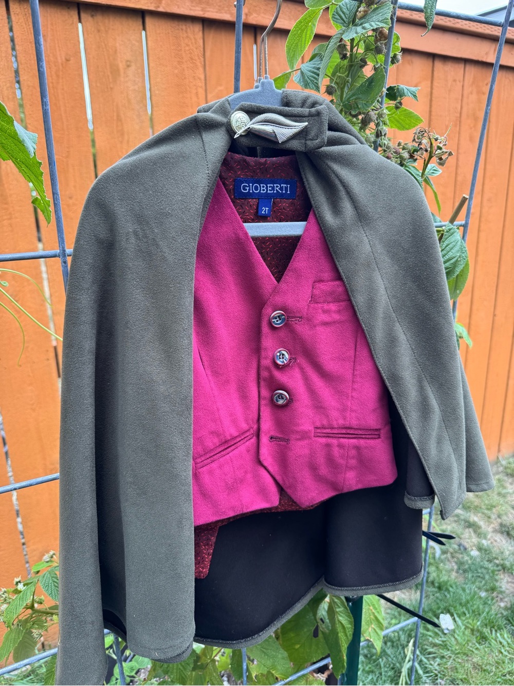 Kids hobbit costume! First bday outfit. Cape with Burgundy Vest Costume